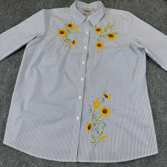 Quaker Factory by Jeanne Bice Tops - Quaker Factory by Jeanne Bice‎ XL Blue White Stripe Embroidered Sunflower Shirt